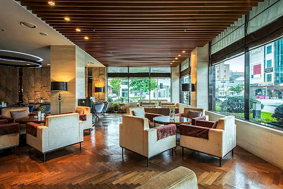 SHANGRIA BEACH TOURIST HOTEL