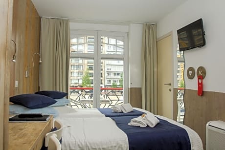 Twin Room with Balcony