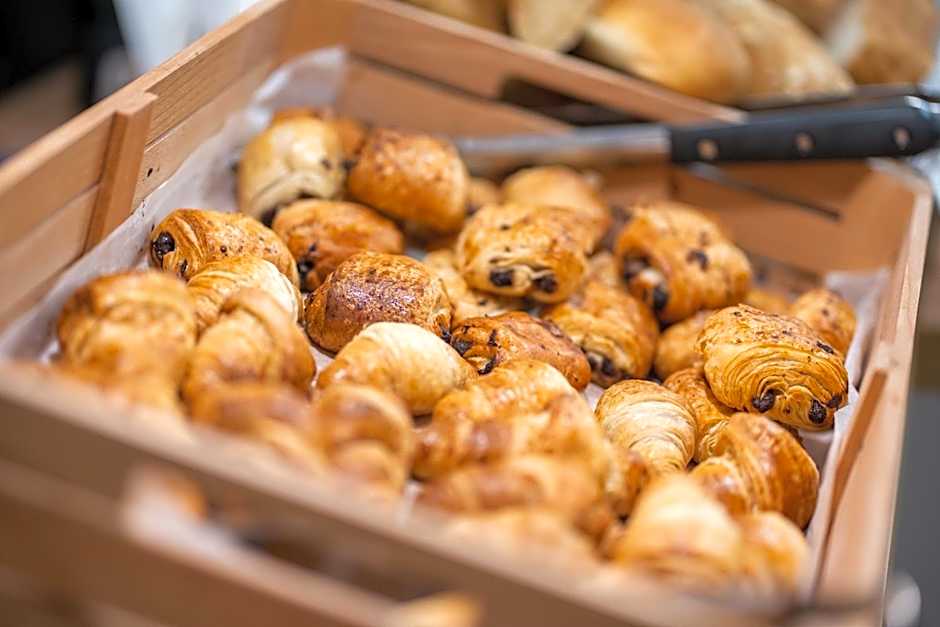 Pure Hotel by Athens Prime Hotels