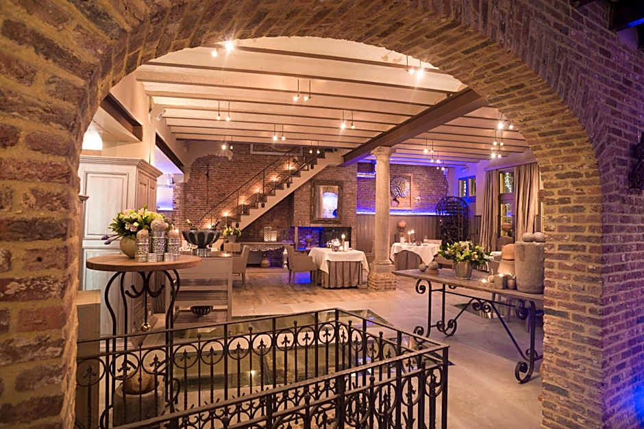 Suite & B by Hofke van Bazel