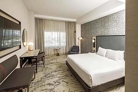 Executive King Room - Non-Smoking