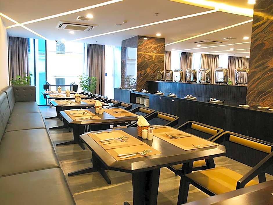 Majestic Premium Hotel