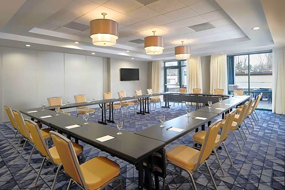 Courtyard by Marriott Saratoga Springs