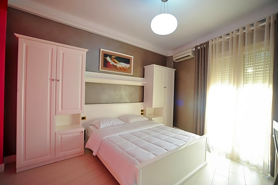 Iliria Internacional Hotel