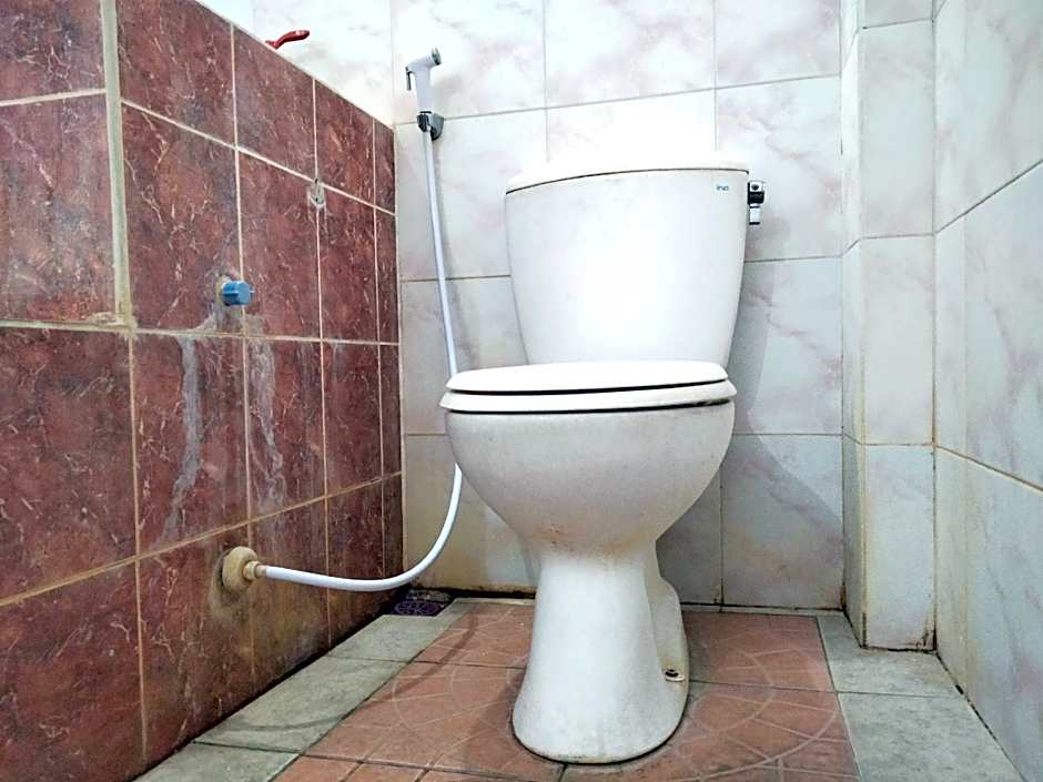 Sartika Hotel Mitra RedDoorz Pati