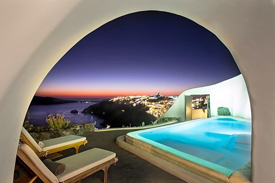 Perivolas Hotel