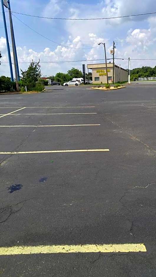 Motel 6 Fredericksburg - South