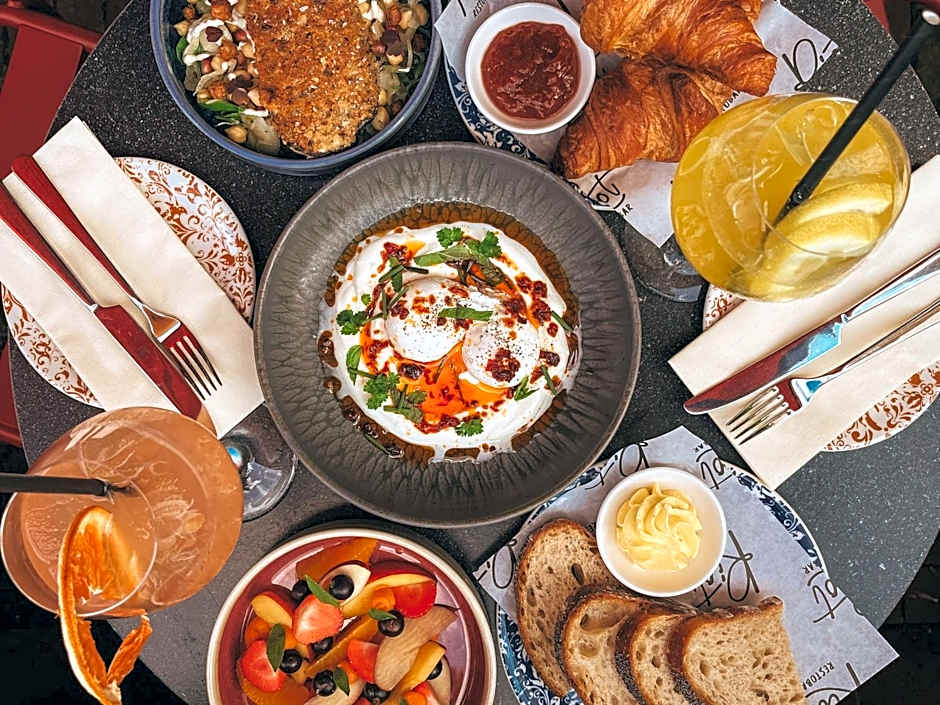 Conscious Hotel Amsterdam City - The Tire Station