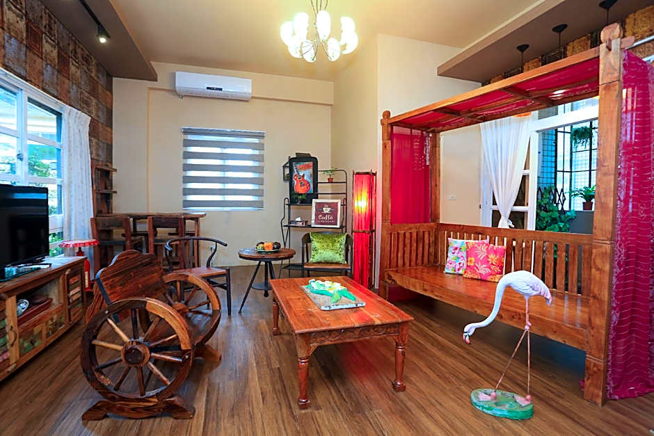 E E Home – Wujie, WV