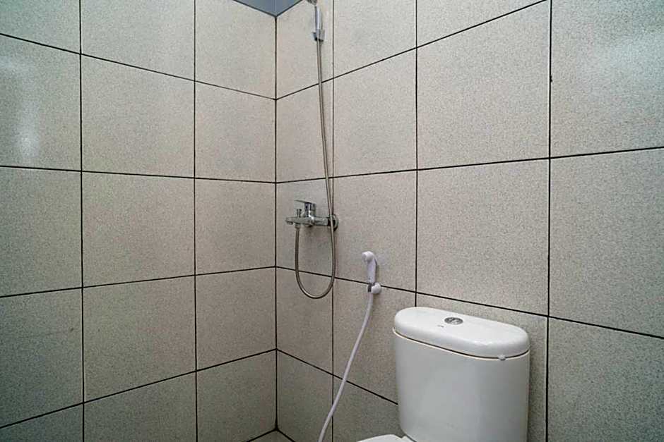 Nina House near Taman Budaya Sentul RedPartner