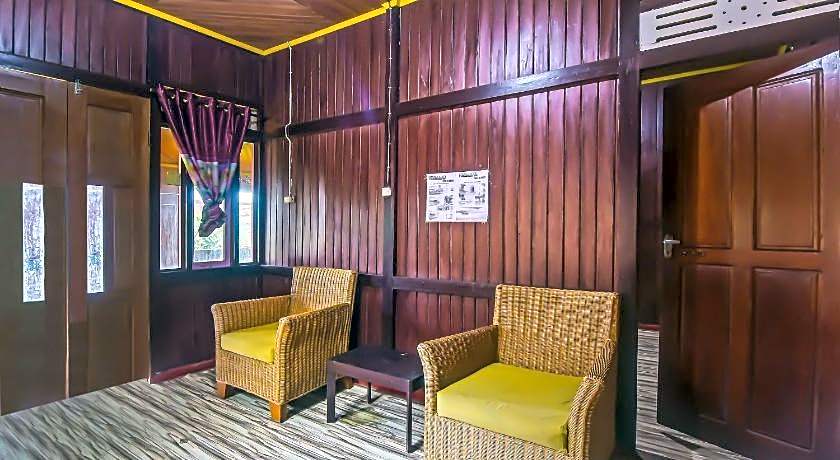 Hotel O Filadelfia Resto & Penginapan Near Benteng Moraya