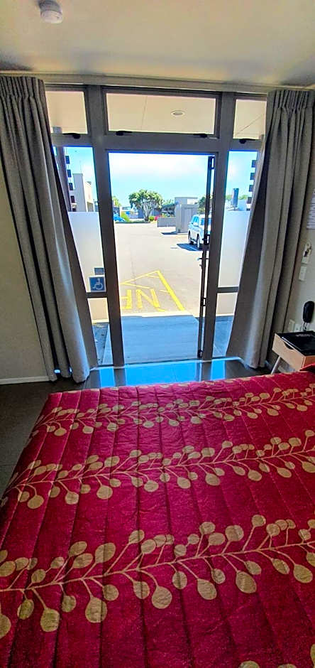 Aspree Motor Inn