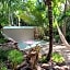 Hotel Buenavista Bacalar Jungle Experience