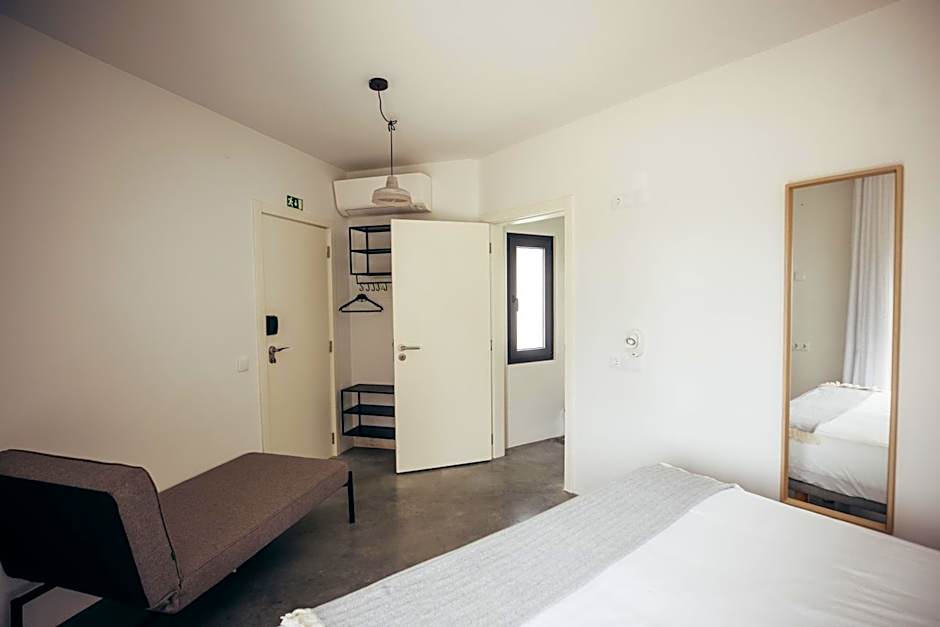 MUTE Hostel Porto Covo