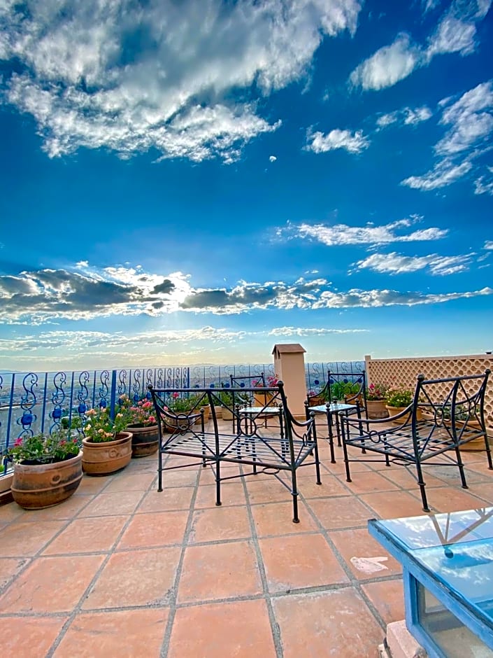 Hotel Tierra de Sol y Luna