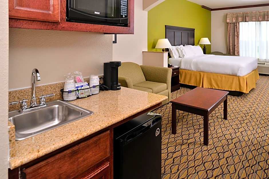 Holiday Inn Express Hotel & Suites Sherman Highway 75 By IHG