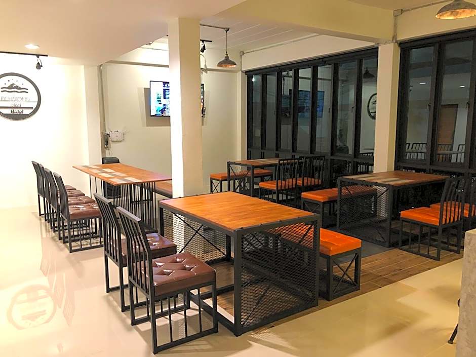 Richmond Nan Hotel