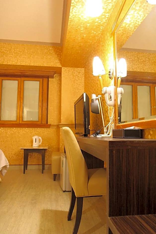 Goodness Hotel