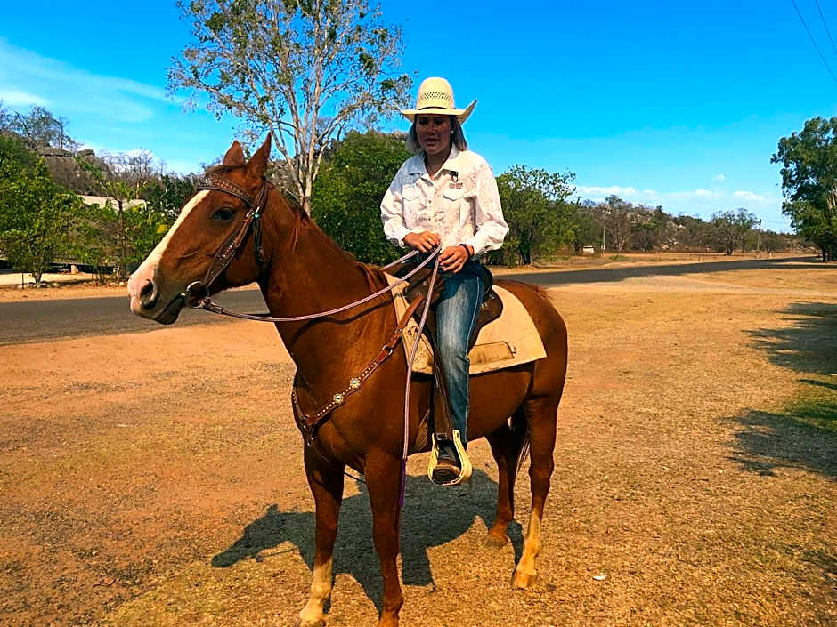 Chillagoe Cockatoo Hotel Motel