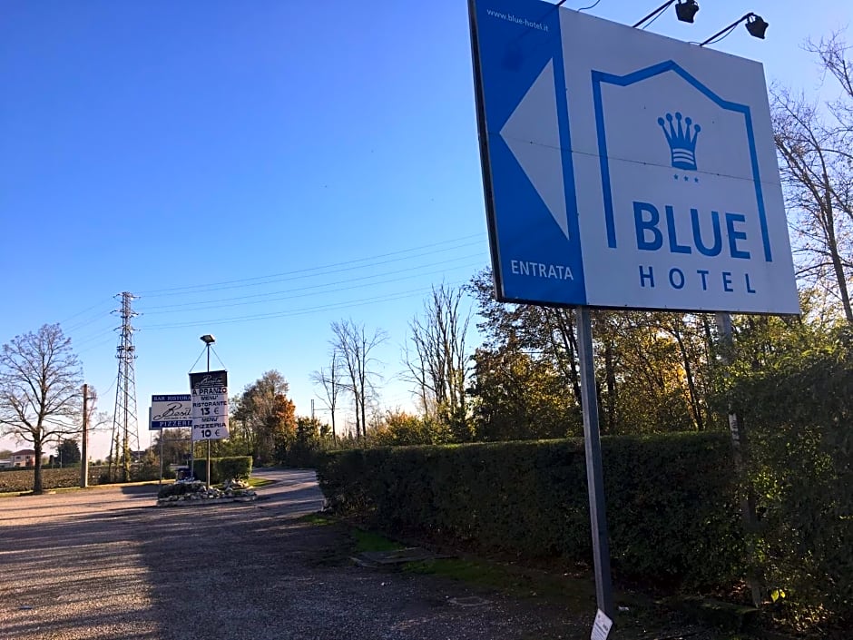 Blue Hotel