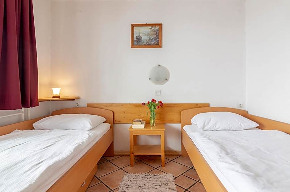 Apartment house Jager