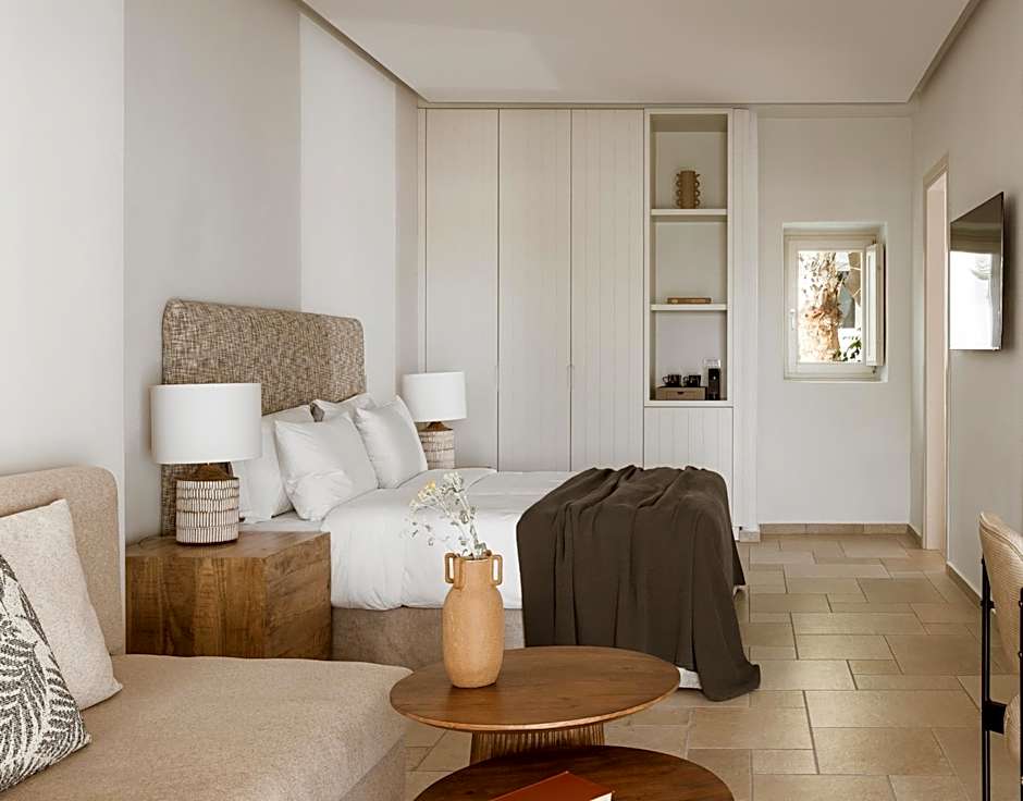 Photo 1 of 5 of Junior Suite