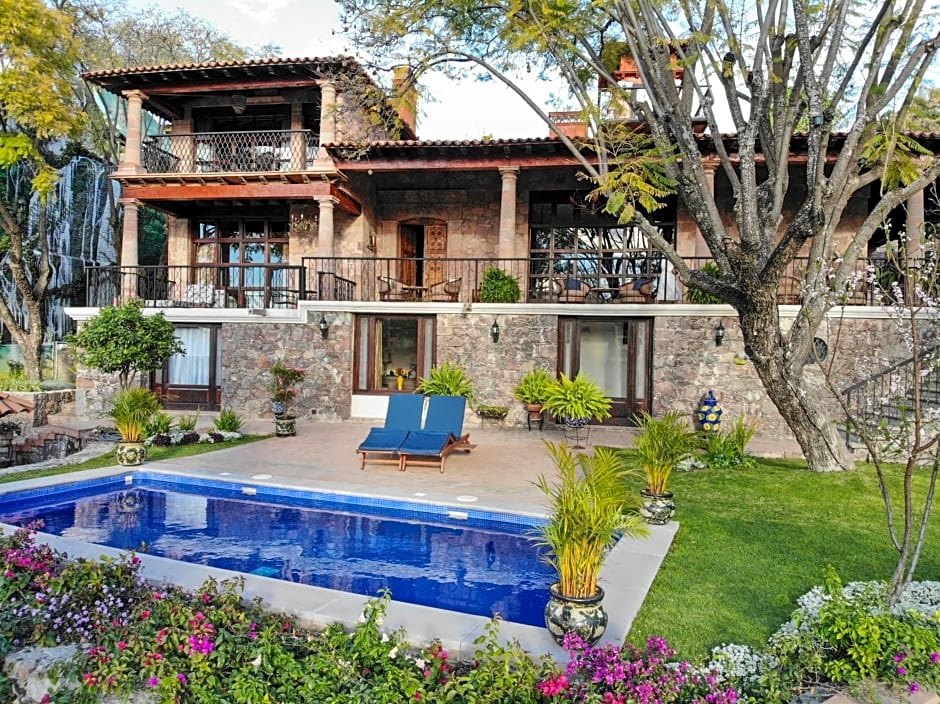 Las Cascadas Boutique Hotel
