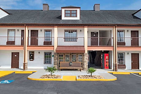 Baymont by Wyndham Commerce GA Near Tanger Outlets Mall