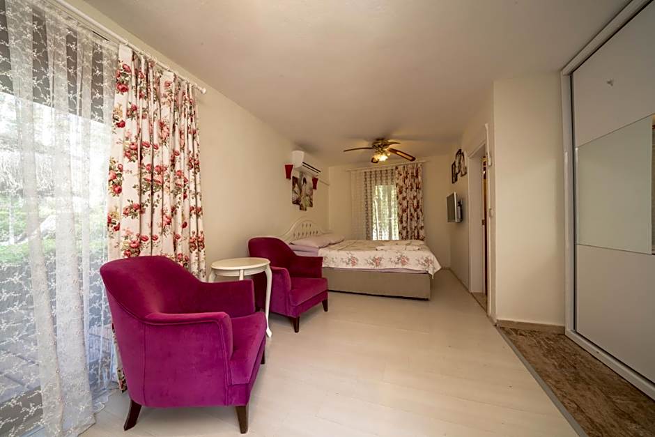 Zümrüt Çıralı Boutique Hotel