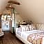Stonehurst Place Bed & Breakfast