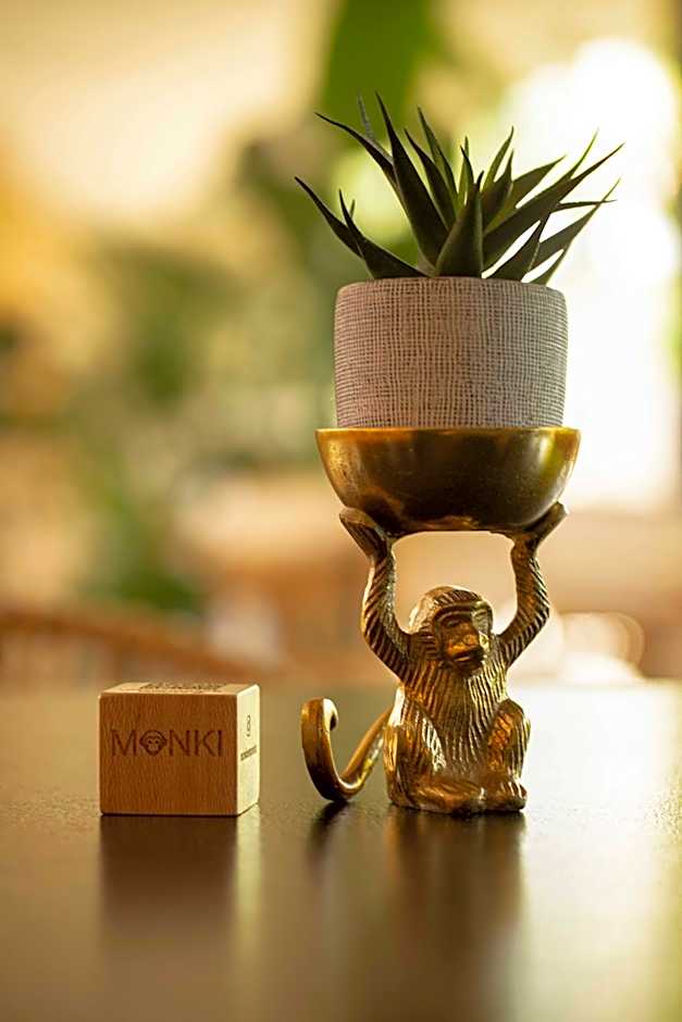 Arcs De Monells - Adults Only