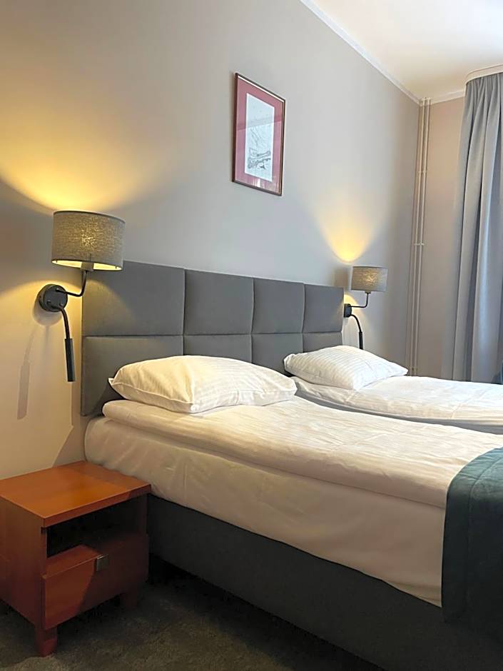 GórSKI SPA Karpacz I dawniej APOLLO