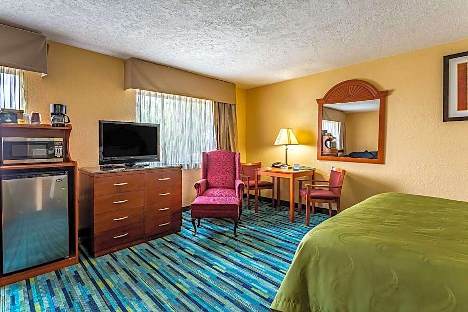 Quality Inn Los Lunas - Albuquerque South