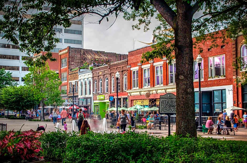 Holiday Inn Knoxville West- Cedar Bluff Rd by IHG