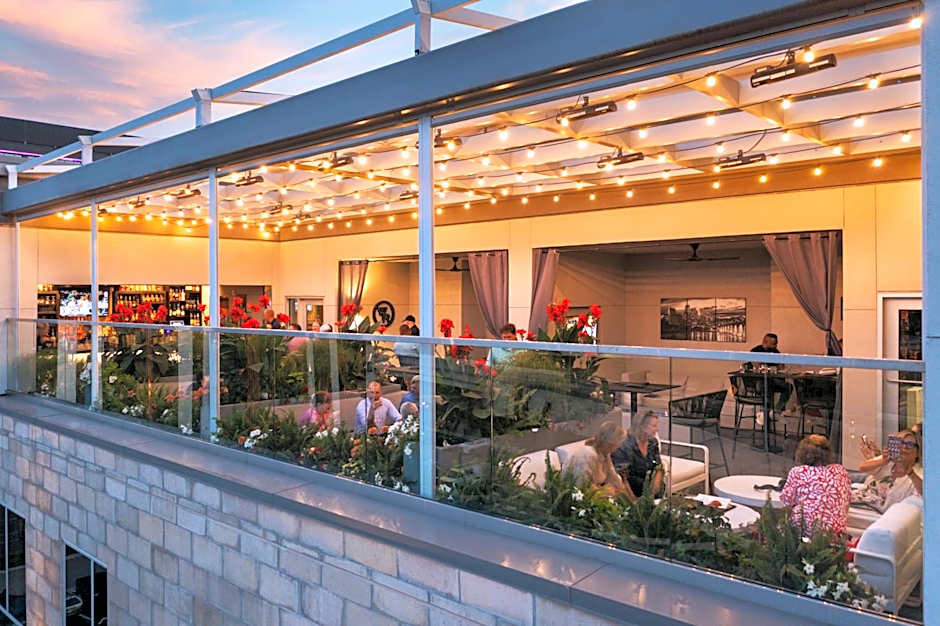 AC Hotel by Marriott Minneapolis West End