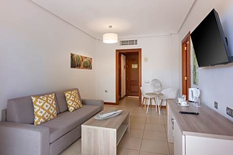 GARDEN SUITE 2 ADULTS