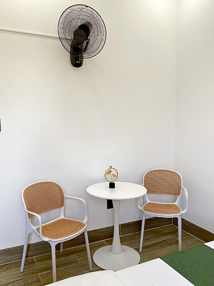 Ngoc Huyen Hotel Branch 2