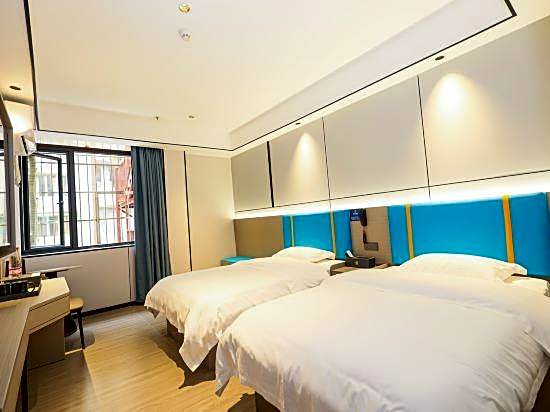 Yino Hotel (Guangzhou Zhongshan Medical Dongshankou Subway Station)