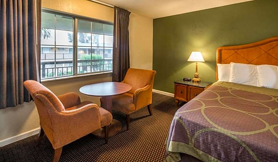 Rose Garden Inn - San Jose Airport