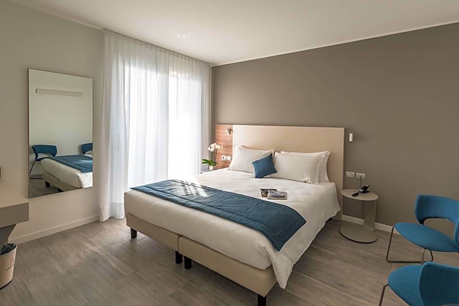 Hesperia Hotel & Residence