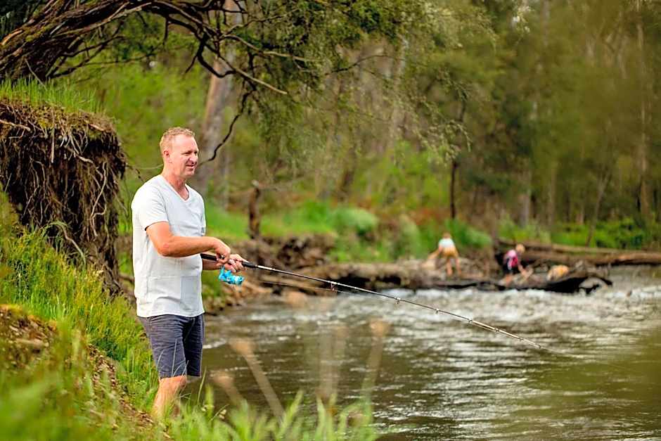 Discovery Parks - Bright