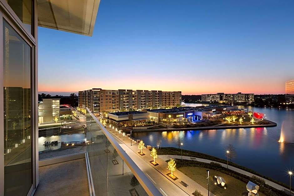 Embassy Suites by Hilton The Woodlands at Hughes Landing