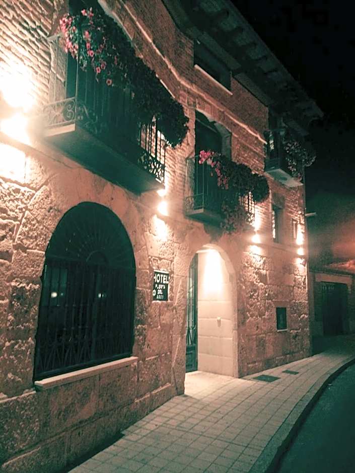 Hotel Puerta del Arco