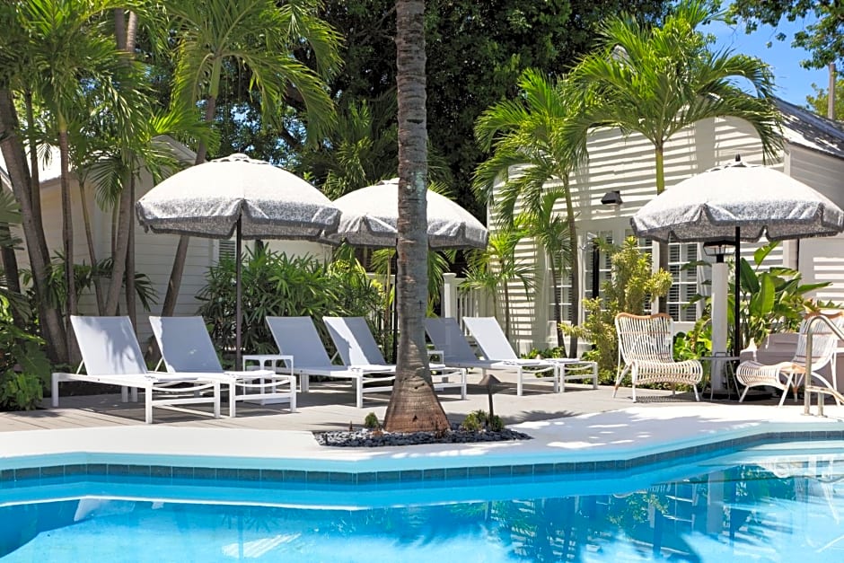 Lighthouse Hotel - Key West Historic Inns
