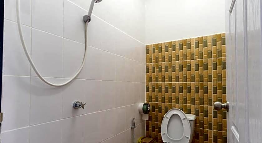 Saiyud hostel maehongson