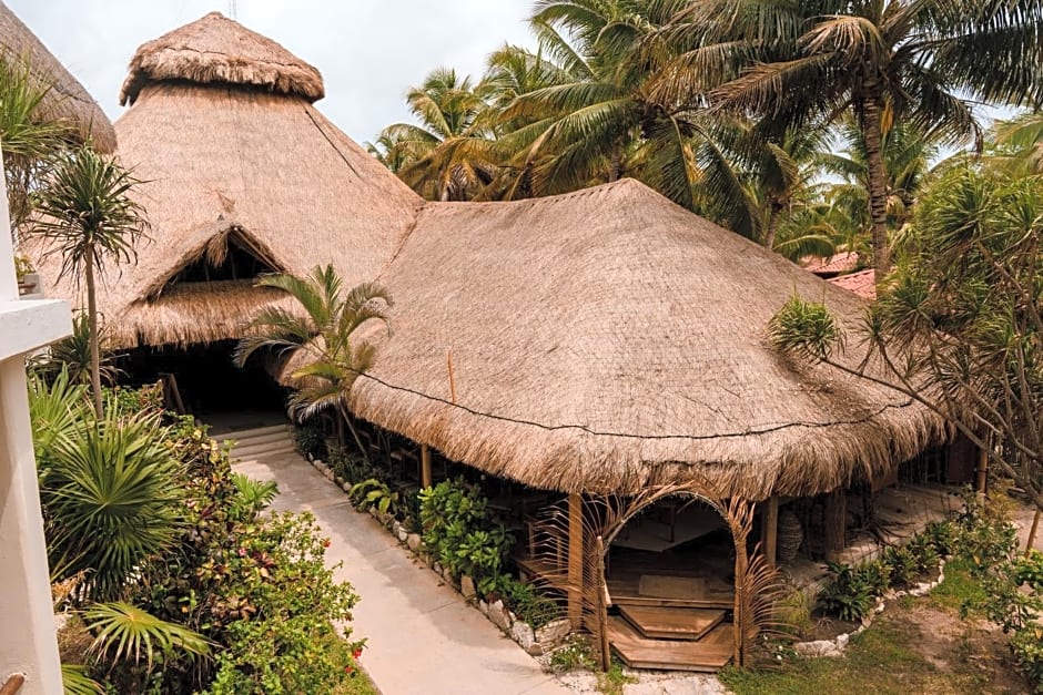 Petit Lafitte Beach Front Hotel & Bungalows
