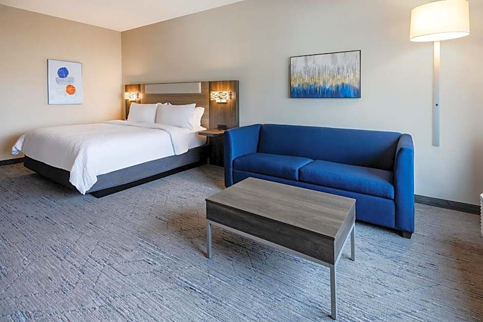 Holiday Inn Express & Suites Benson By IHG