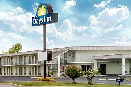 Days Inn by Wyndham Ripley
