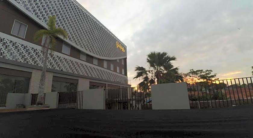 GRAND KOLOPAKING HOTEL