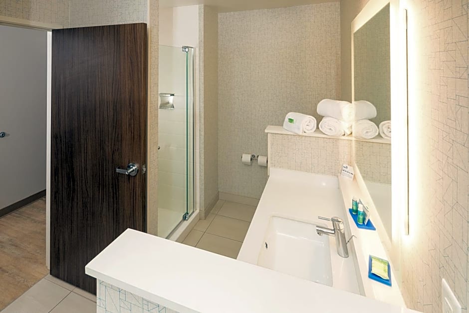 Holiday Inn Express And Suites Michigan City By IHG